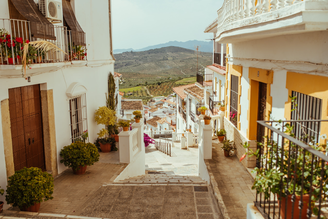 Reisebericht Andalusien: Malaga, Granada, Nerja, Ronda, Alozaina Reisebericht Andalusien: Malaga, Granada, Nerja, Ronda, Alozaina