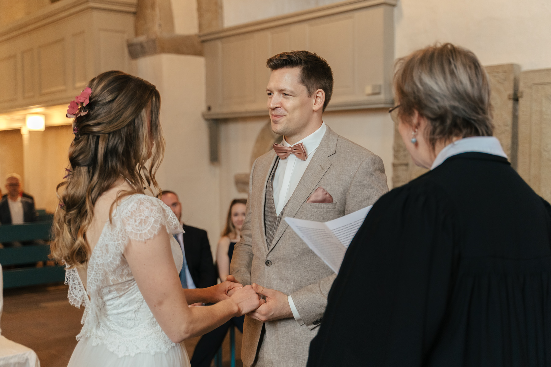 Romantische Sommerhochzeit im Schloss von Hammerstein