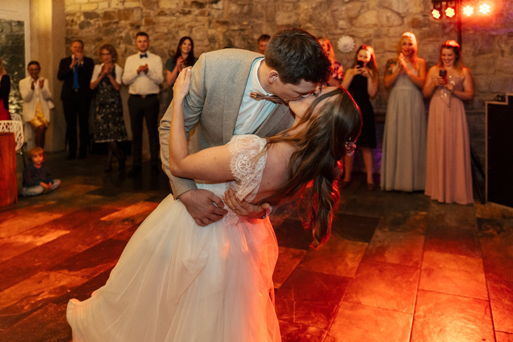 Romantische Sommerhochzeit im Schloss von Hammerstein